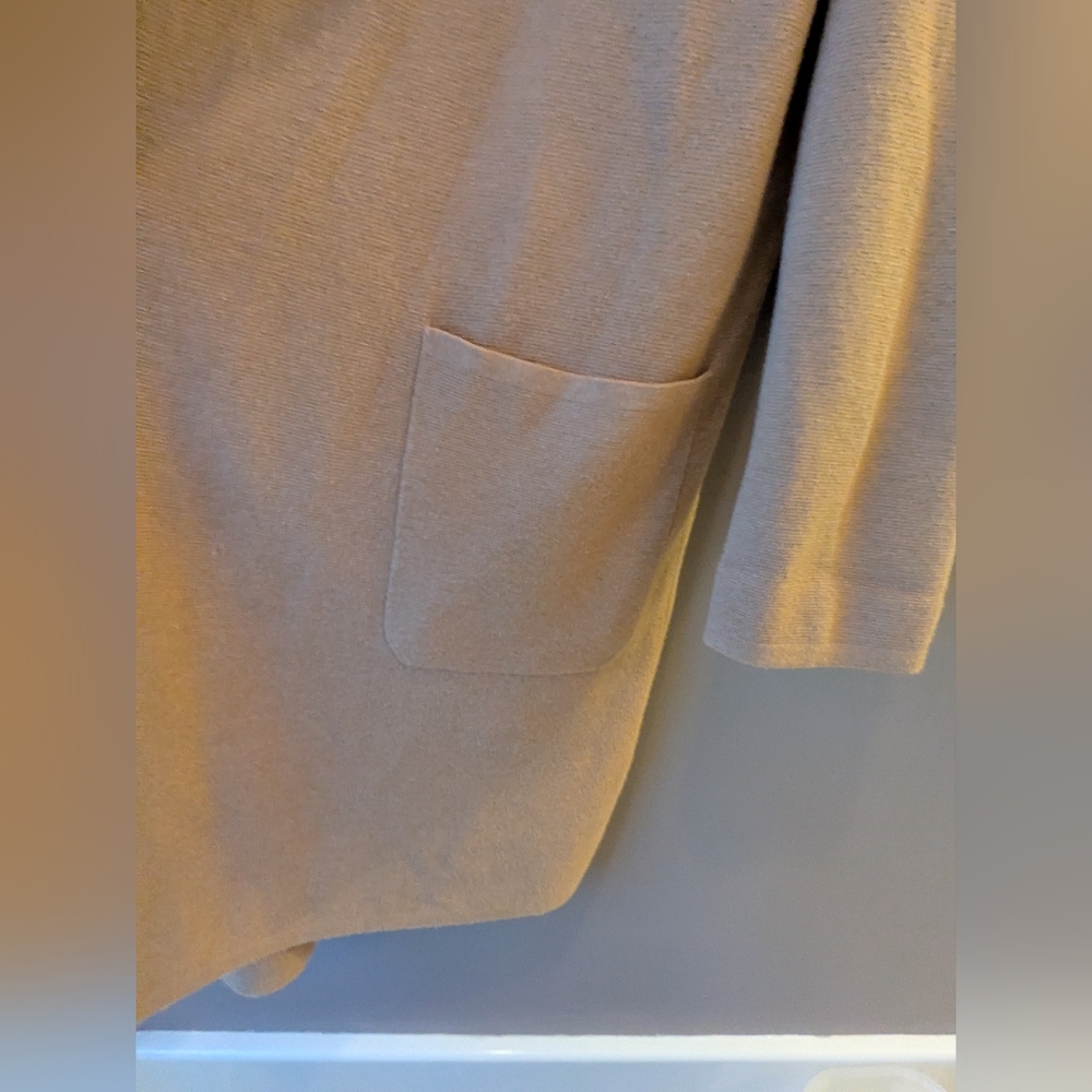 Women's Open-Front Camel Sweater Coat - Picture 4 of 9